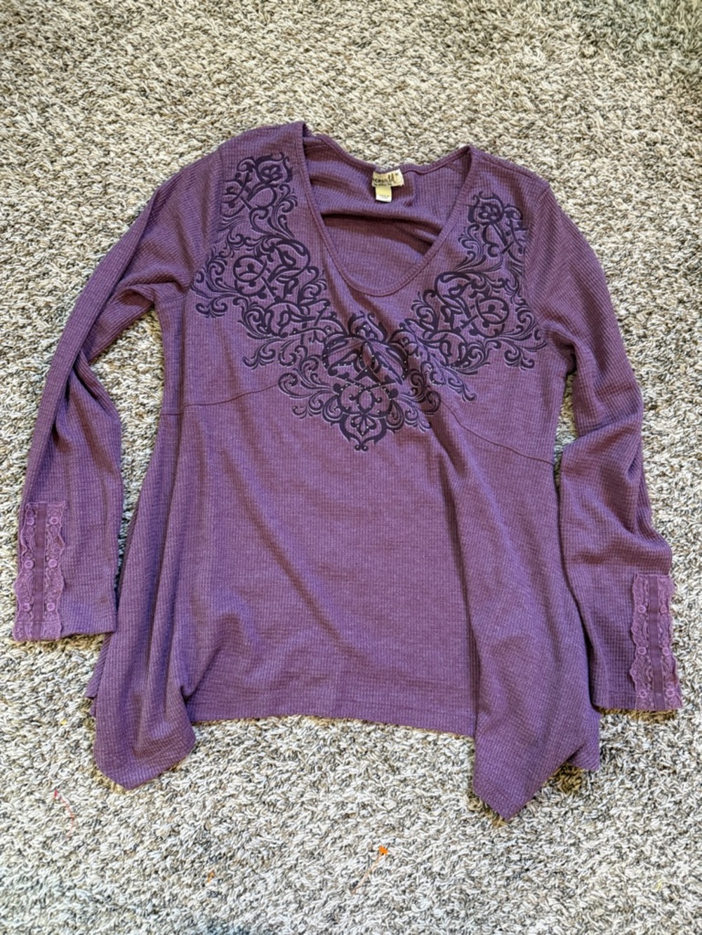 ONE WORLD Purple Thermal V-Neck Lace and Rhinestone Tunic Medium